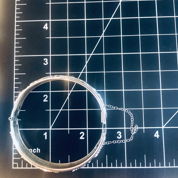 Vintage Whiting & Davis Co hinged bangle bracelet - Picture 6 of 12